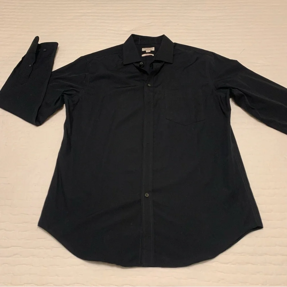 Men’s button up bundle - Picture 10 of 11